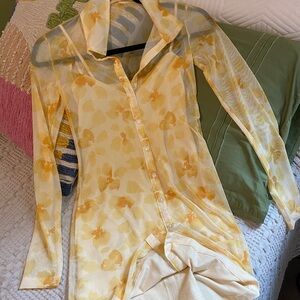 A&F Yellow mini dress - floral mesh